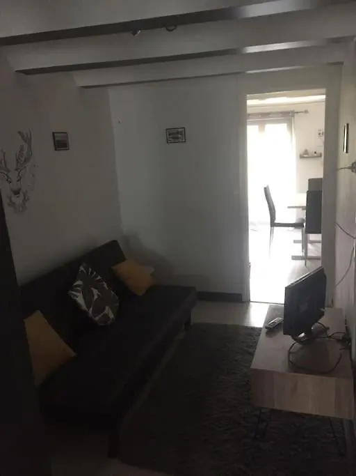 Tres Jolie Appartement Aiguilhe 0*,