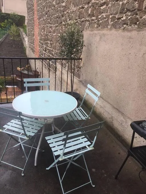 Apartment Tres Jolie Appartement Aiguilhe