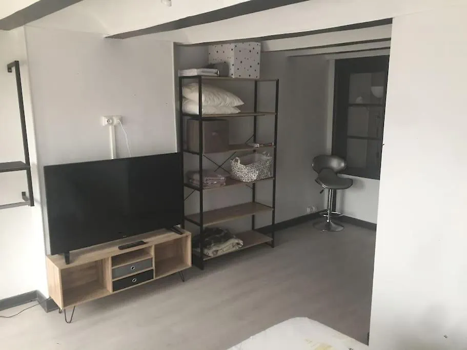 Tres Jolie Appartement Aiguilhe 0*,  France